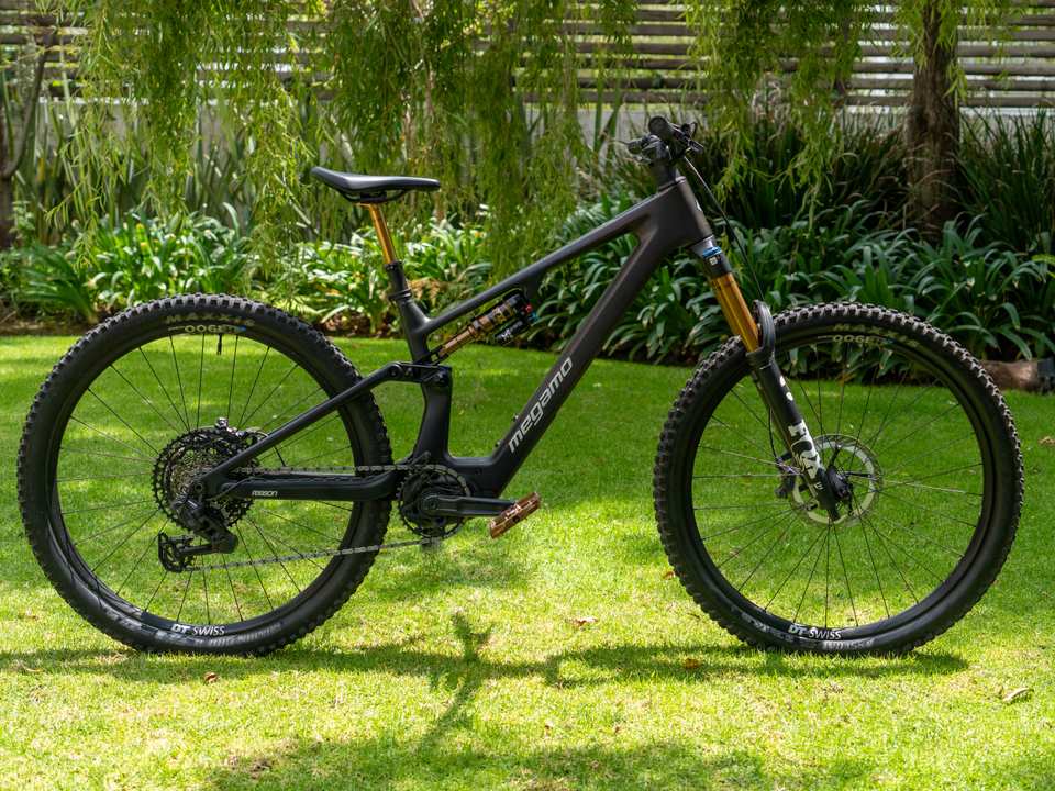 Review en el Trail: Megamo Reason