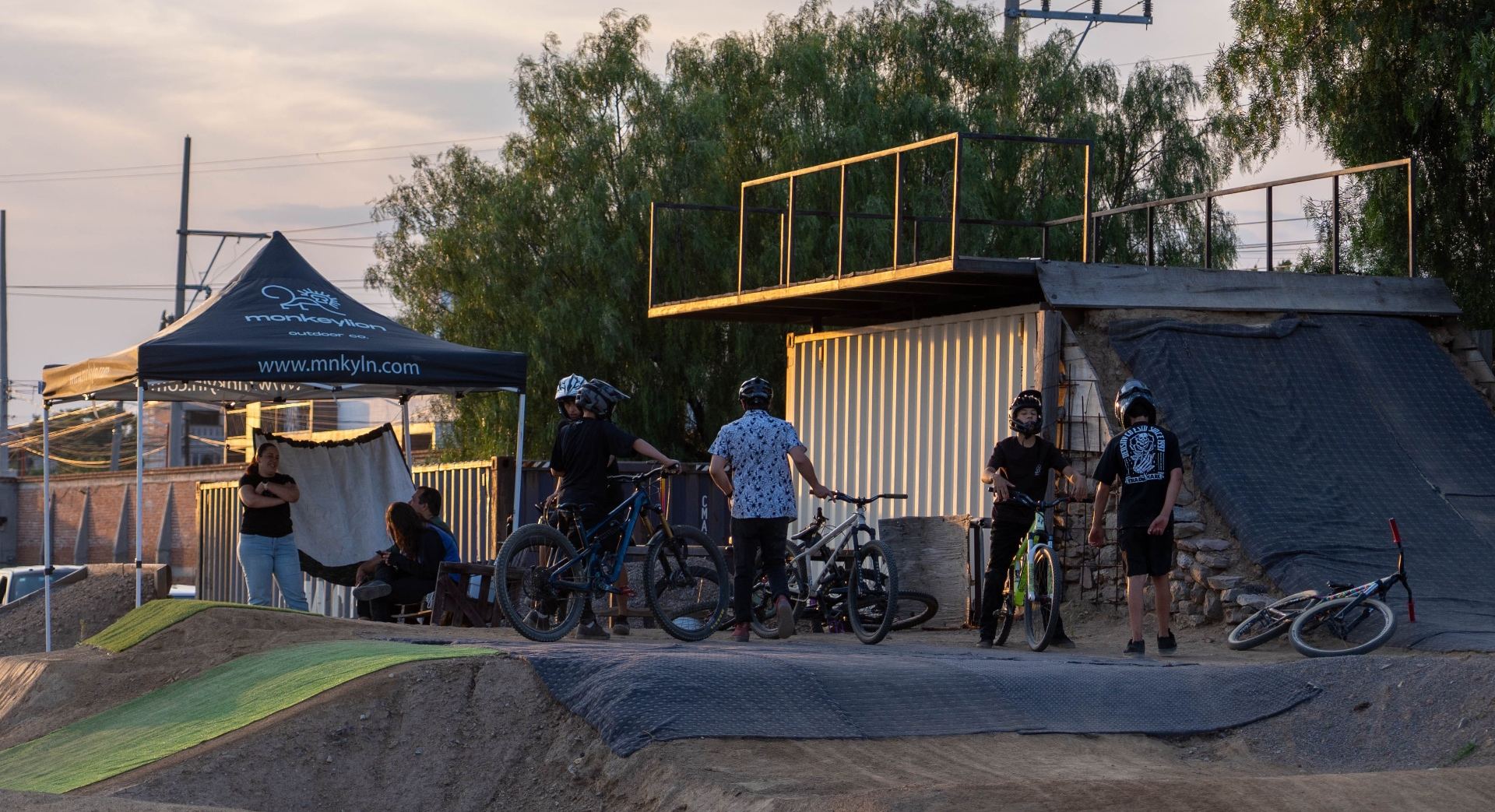 Sesión de entrenamiento en pump track