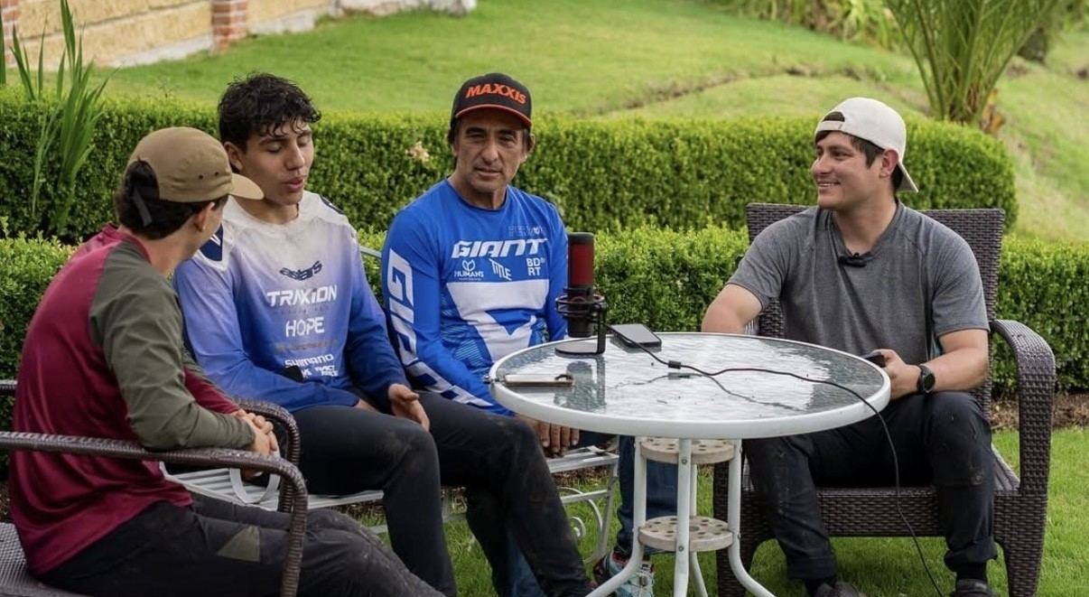 Entrevista en exteriores